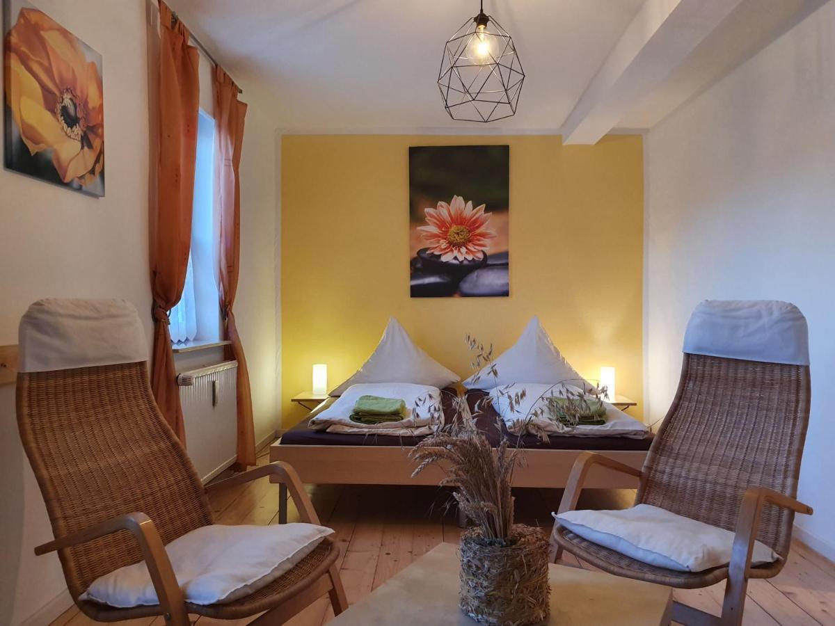 Daasdorf am Berge Pension Schuetze מראה חיצוני תמונה