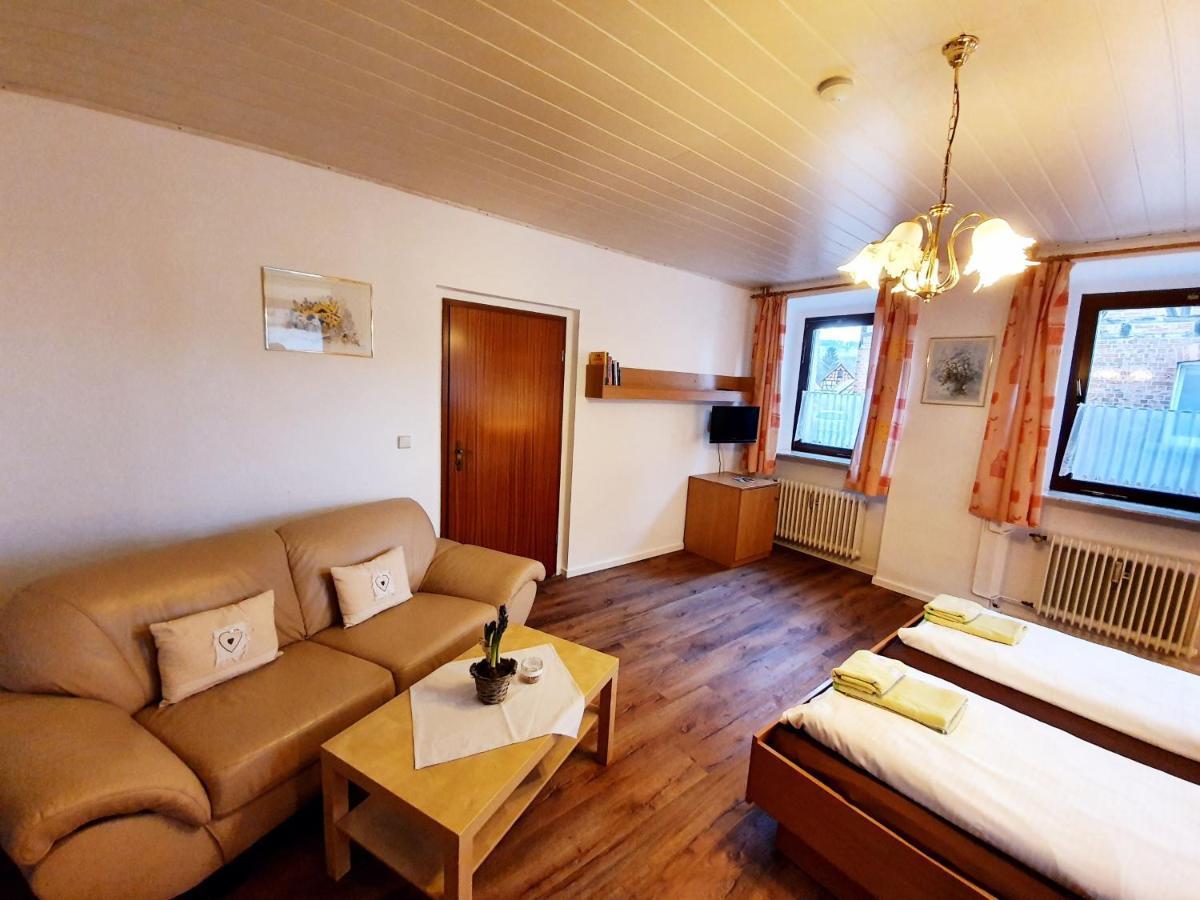 Daasdorf am Berge Pension Schuetze מראה חיצוני תמונה