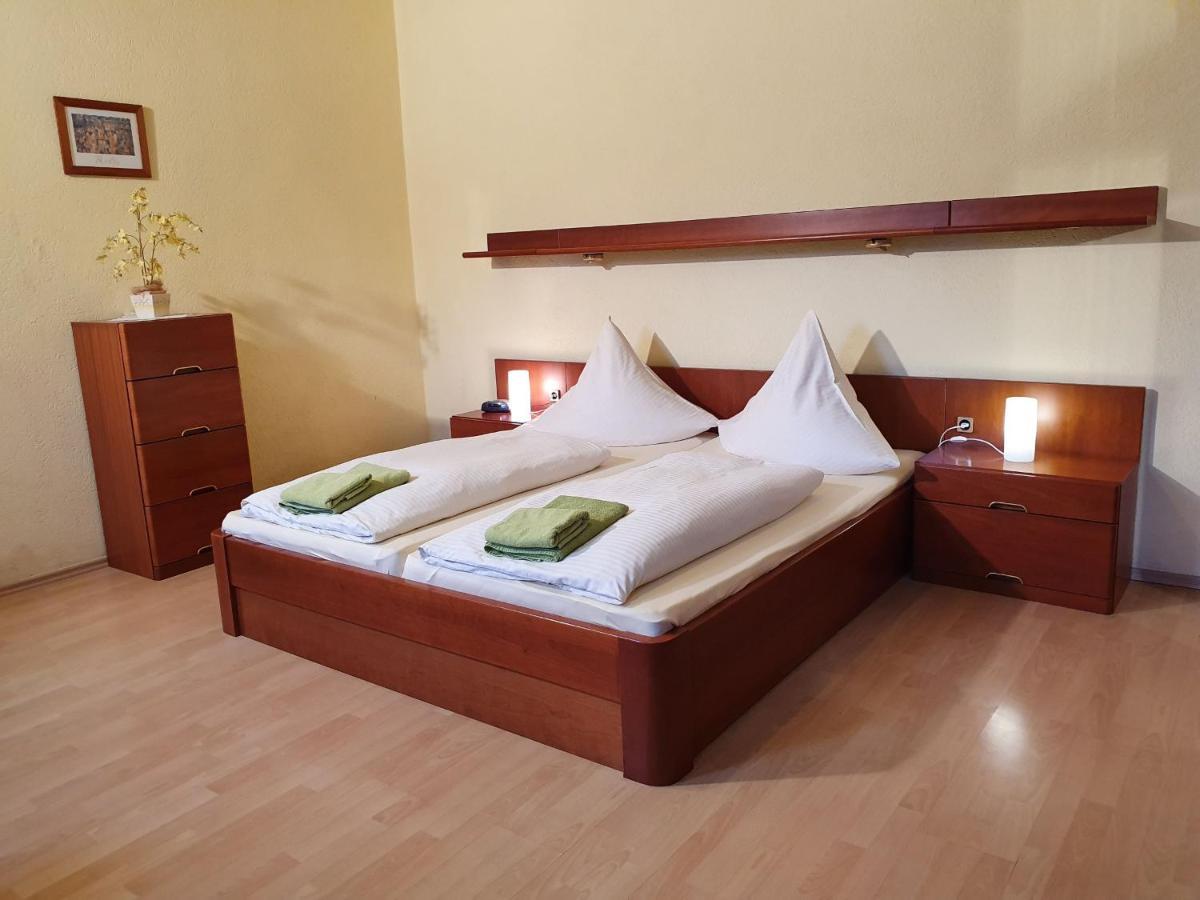 Daasdorf am Berge Pension Schuetze מראה חיצוני תמונה