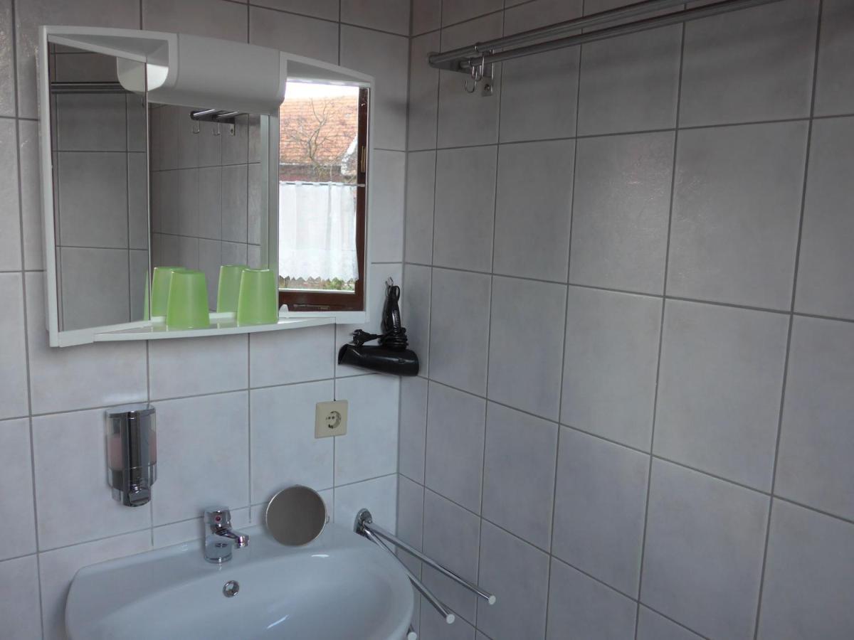 Daasdorf am Berge Pension Schuetze מראה חיצוני תמונה